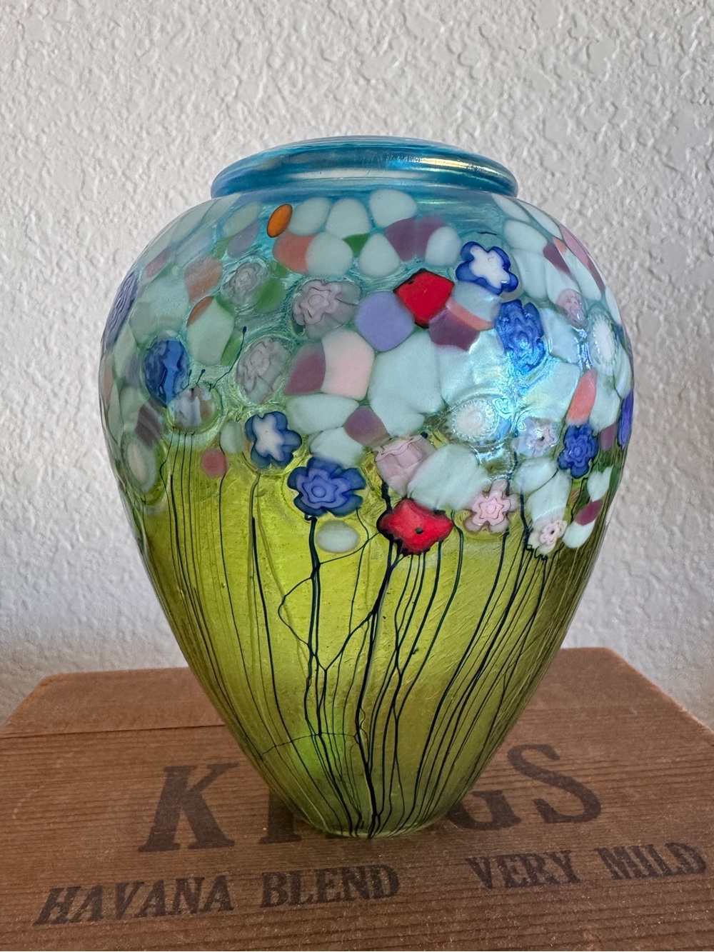 Robert Held Signed Canadian Art Glass Hand Blown Flower Bouquet Ginger Pot
